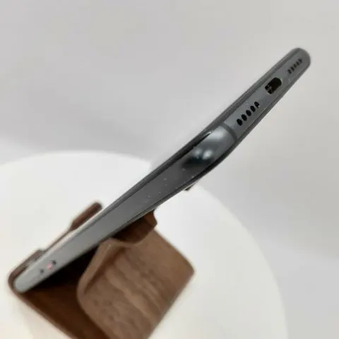 HUAWEI P20 SIMフリー 861197043272279の画像（2）