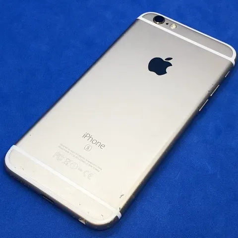 画面割れ iPhone6s 64GB docomo SIMロック解除済の画像（1）