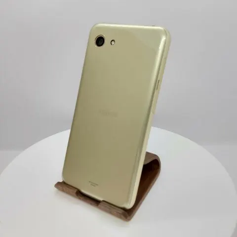 AQUOS R Compact Softbank 353476090215521の画像（3）