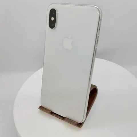 iPhone Xs 64GB 357236093404746の画像（3）