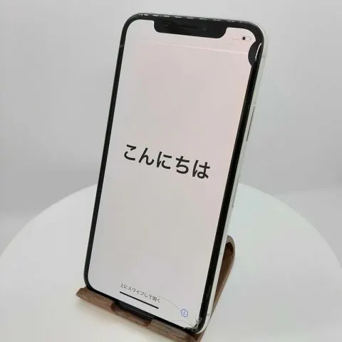 iPhone X 256GB docomo 356742084178257の画像（0）