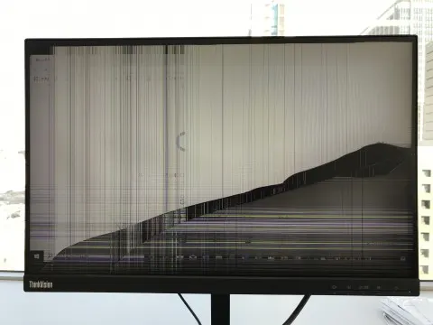 Lenovo 正規品液晶モニタの画像（2）