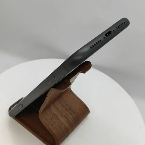 iPhone 11 128GB SIMフリー 356578100339303の画像（2）