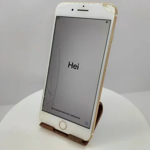 ジャンク]iPhone 7 握りしめ Plus Silver 32 GB au