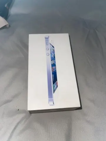 iPhone5 White 16GBの画像（2）