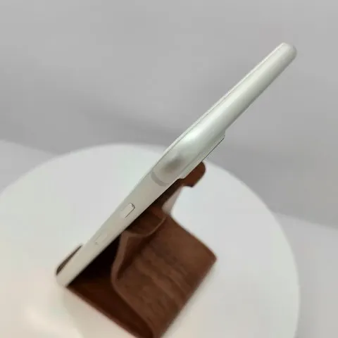 iPhone 7 Plus 128GB SIMフリー 359188074070491の画像（1）