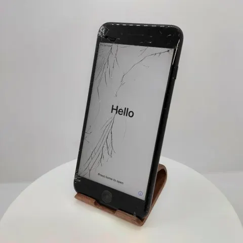 iPhone 7 Plus 128GB docomo 359189072411695の画像（0）