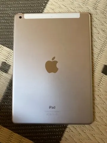 iPad air 第一世代　64GBの画像（1）