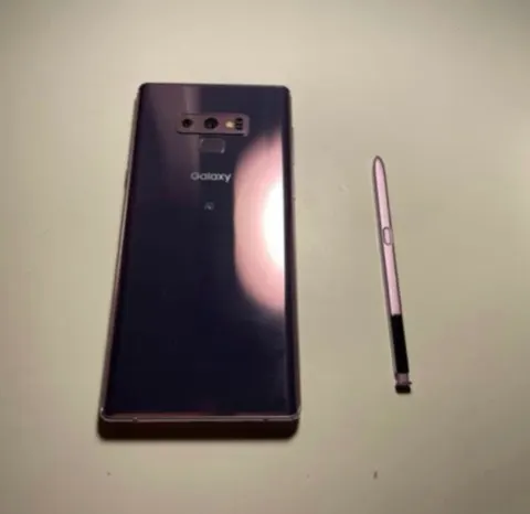 Galaxy note9 赤ロムの画像（0）
