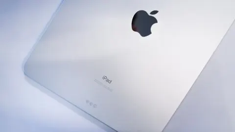 iPad Pro 11 2020 WiFi 256GBの画像（0）