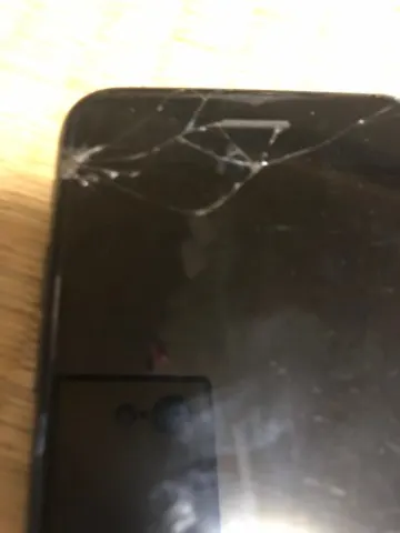 iPhone8 64GBの画像（0）