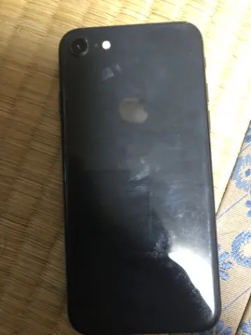 iPhone8 64GBの画像（2）