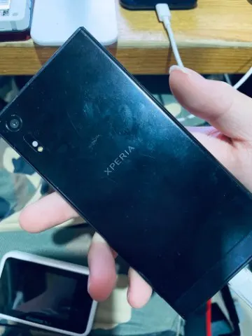 1800円 Xperia xz 601SOの画像（1）
