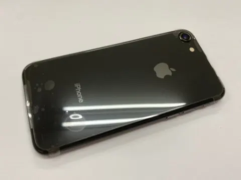 未使用 iPhone8 64GBの画像（3）