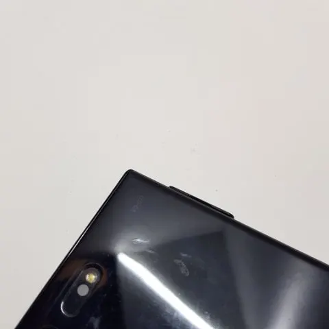 XPERIA SO-02Jの画像（2）