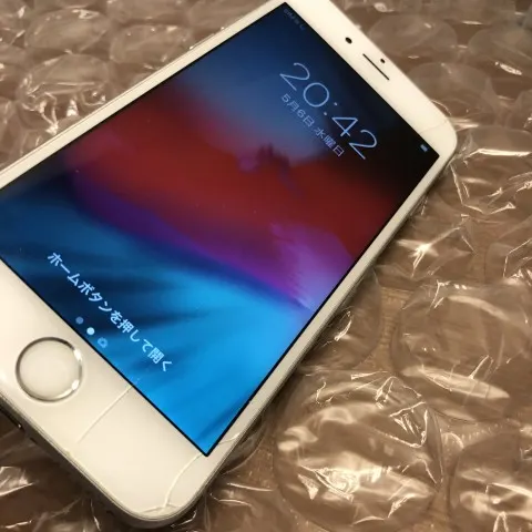 Apple - iPhone6s 64GB　au 割れ iPhone6s 64GB au〇 中古本体のみ 画面割れ欠けあり【錦糸町店
