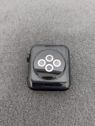 Apple Watch Series 3 38mm GPS+Cellularの画像（4）