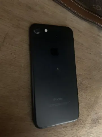 iPhone 7の画像（1）