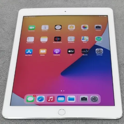 iPad Air 2 16GB WiFi+Cellularの画像（0）