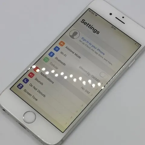 iPhone 6 64GB Softbankの画像（0）