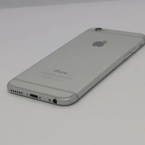 iPhone 6 64GB Softbankの画像（2）
