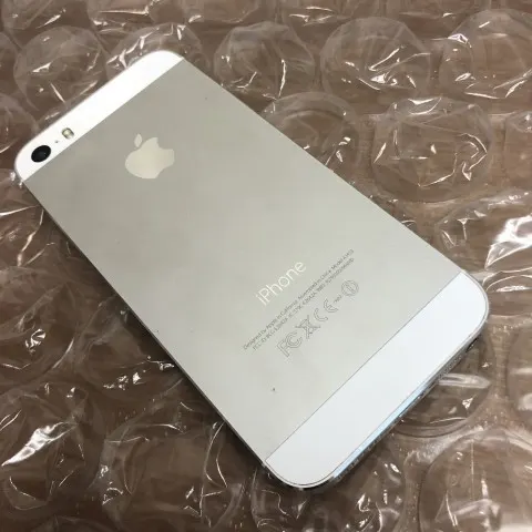 iPhone5s 64GB 通電あり 起動×の画像（0）