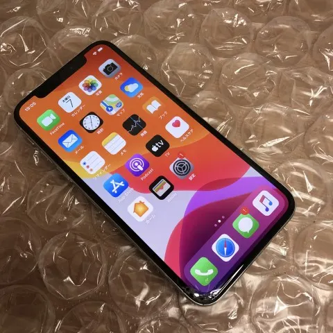 iPhone X  64GB  Softbank  SIMロック解除済 画面割れの画像（1）
