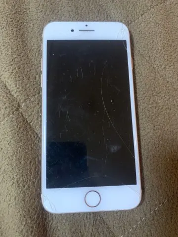 iPhone8 256GB ピンク　ゴールド　ジャンクですの画像（1）