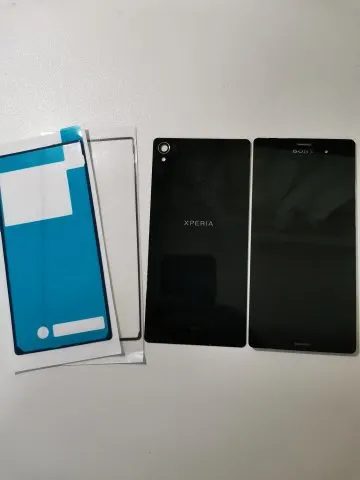 Xperia z3 フロントパネル バックパネル 両面テープの画像（0）