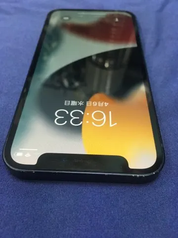 iPhone 12 mini 128GB ブラック simフリーの画像（3）
