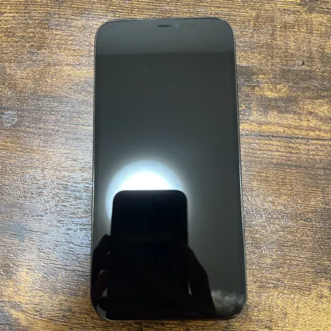 iPhone 12 Pro Max グラファイト 128 GB au　超美品の画像（0）