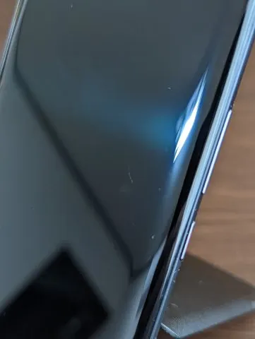 Huawei P30Pro docomo版 赤ロムの画像（2）