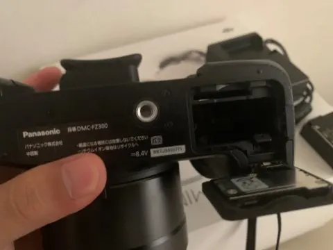 パナソニック　LUMIX Fz300 4kの画像（1）