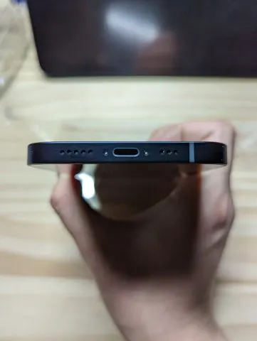 iPhone 12 64GB ジャンクの画像（4）