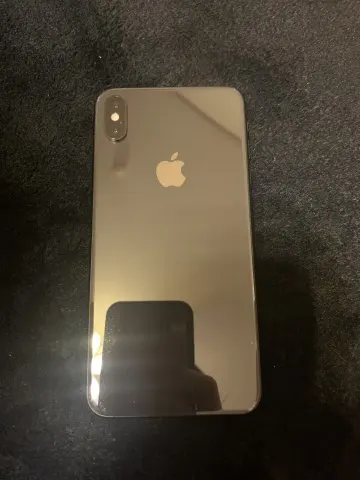 iPhone Xs max 64GB ブラックの画像（1）