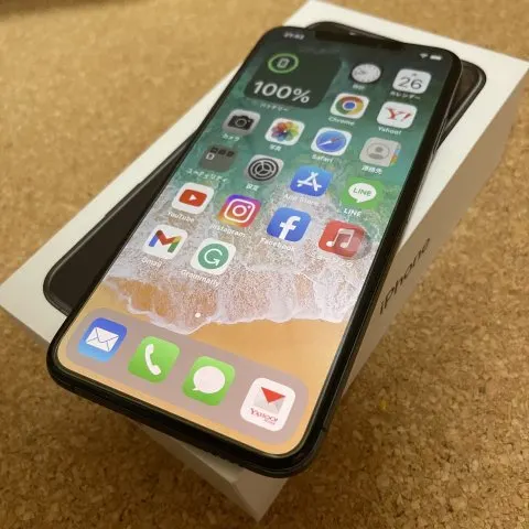 rui様専用　　　　　　　　iPhoneXSMax64GBバッテリー100% ジャンク品の画像（0）