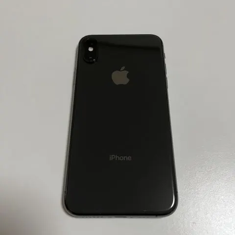 iPhoneXs 64GBの画像（2）