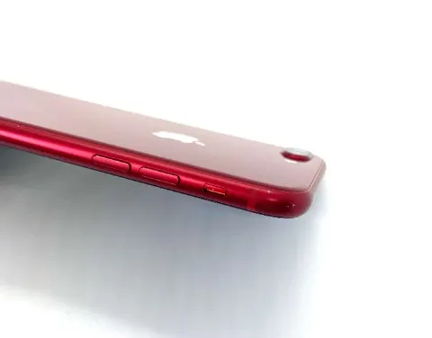 iPhone8 Plus レッド 64GB 赤ロム 動作異常なしの画像（4）