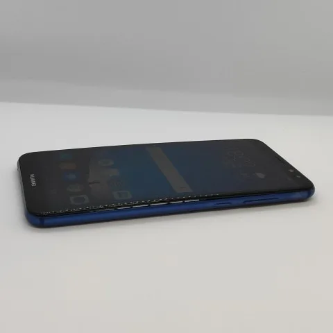 Huawei mate 10 lite バッテリー膨張 電源ボタン不調の画像（2）