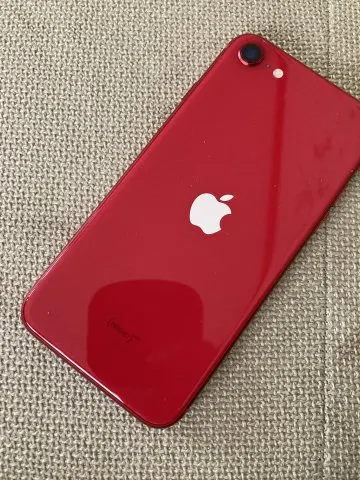 赤ロム　iPhone se2 128GBの画像（1）