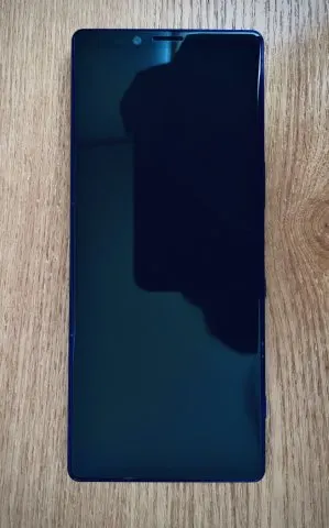 Xperia1 sov40 赤ロムの画像（1）