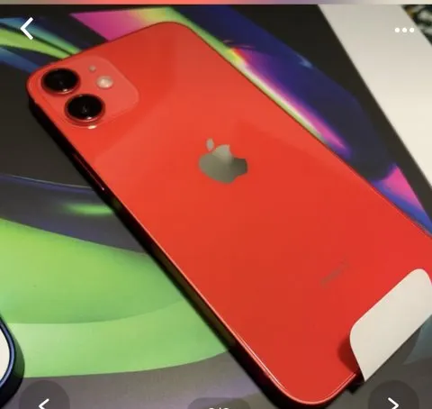 Apple iPhone 12 スロー レッド 本体 Apple iPhone 12 スロー レッド 本体