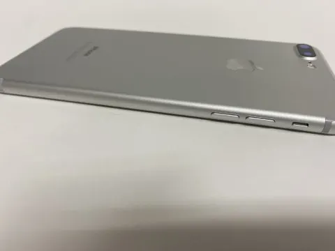 iPhone7 Plus 128GB ジャンクの画像（2）