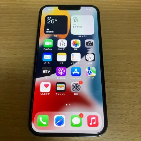 赤ロム iPhone13Pro 128GB バッテリーの状態100%の画像（0）