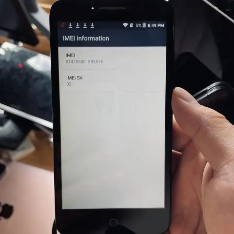 Alcatel OneTouch Tru 5065N ジャンクの画像（3）