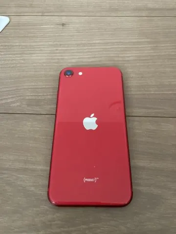 iPhoneSE 第2世代　64GB  ジャンク　水没の画像（1）