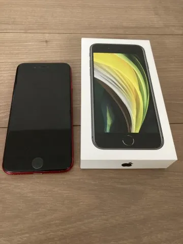 iPhoneSE 第2世代　64GB  ジャンク　水没の画像（2）