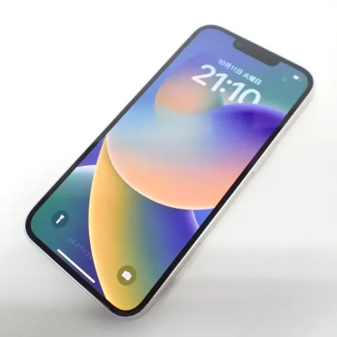D426 Apple iPhone13 128GB スターライト SBM系判定×の画像（0）