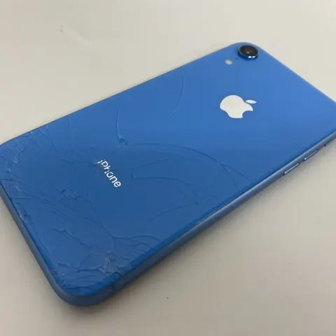 赤ロム iPhone XR 64GBの画像（3）