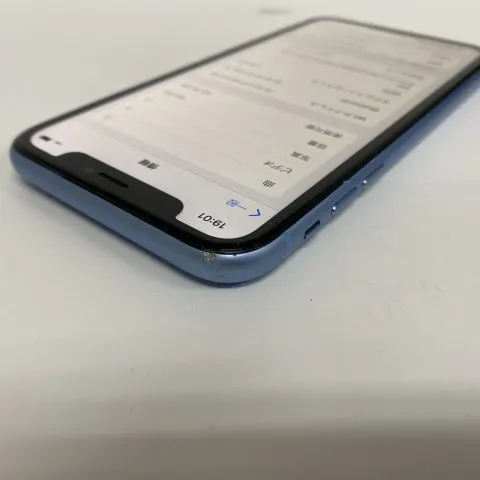 赤ロム iPhone XR 64GBの画像（4）